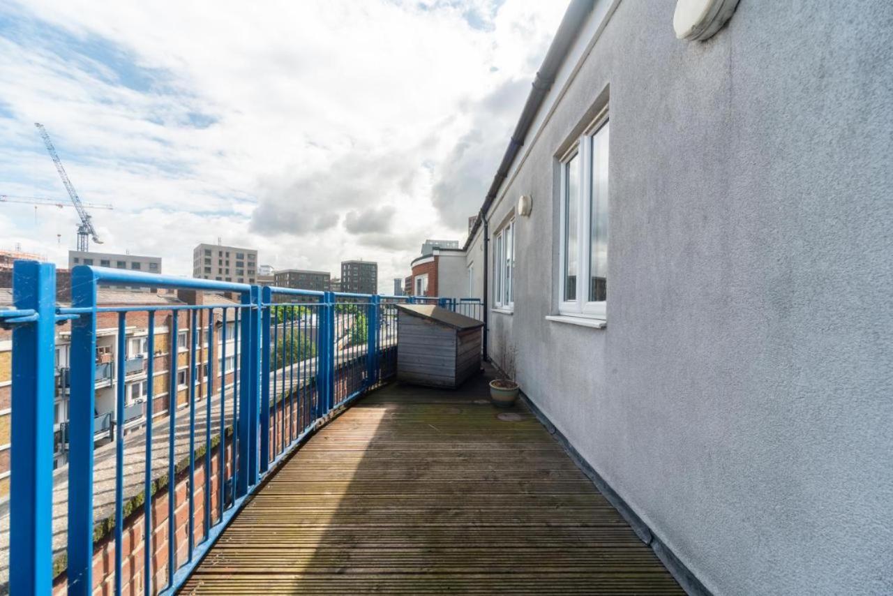 Lovely Penthouse Near Canary Wharf Λονδίνο Εξωτερικό φωτογραφία